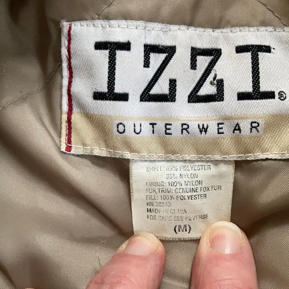Woman’s winter jacket - Picture 6 of 6